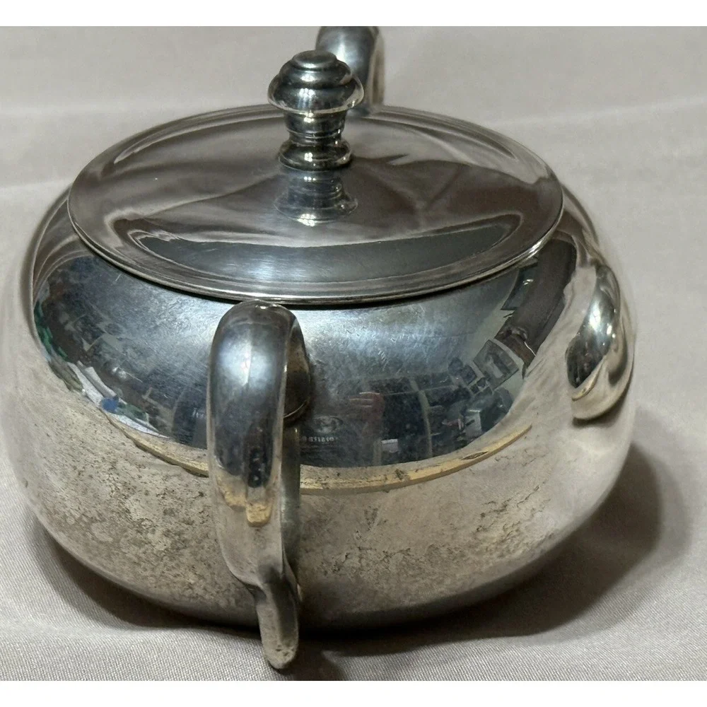 Silver Plated ‎ Sugar Bowl With Top And Creamer Vintage